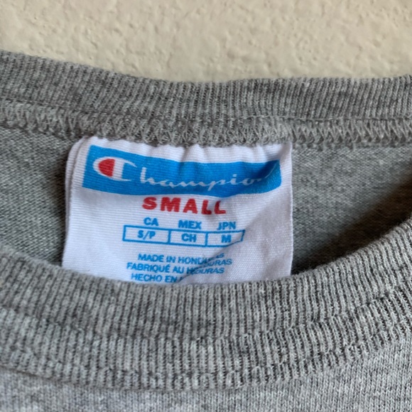 ❌SOLD Champion T-Shirt - Picture 3 of 3